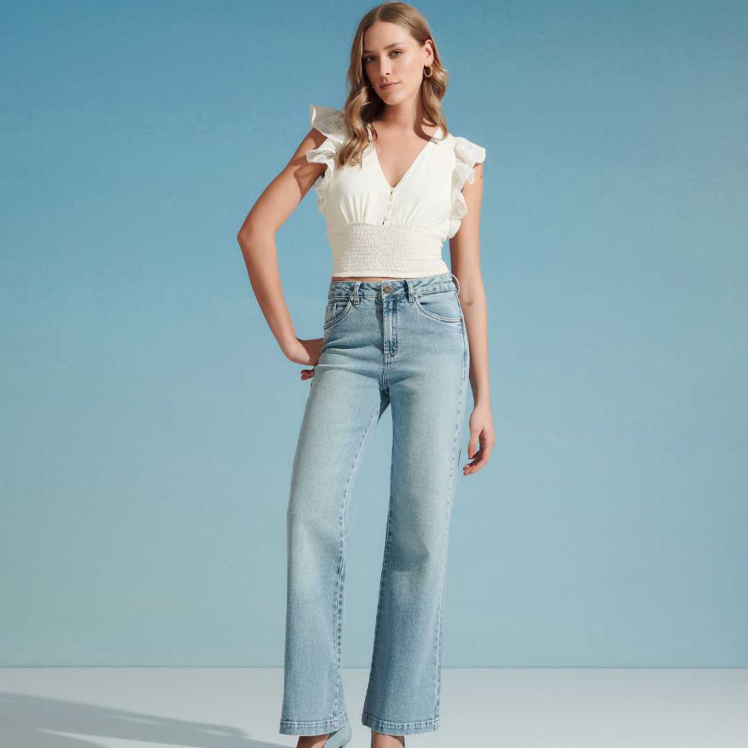 Calça wide leg jeans claro